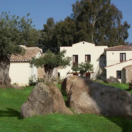 Tancau Village Beach & Village de vacances 3*