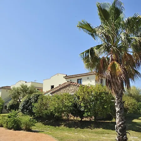 Πάρκο διακοπών Tancau Village Beach & 3*