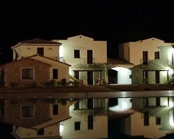 Üdülőpark Tancau Village Beach & 3*