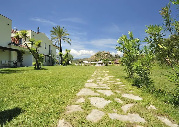 Tancau Village Beach & Semesterpark