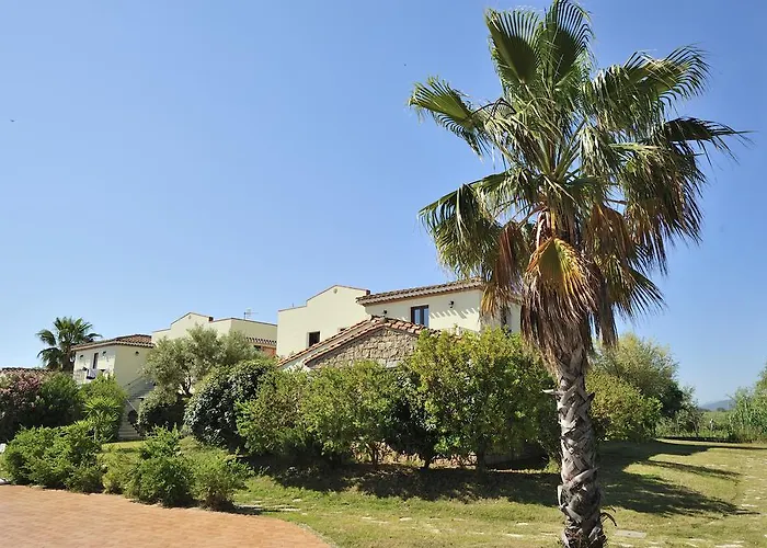 Üdülőpark Tancau Village Beach & 3*